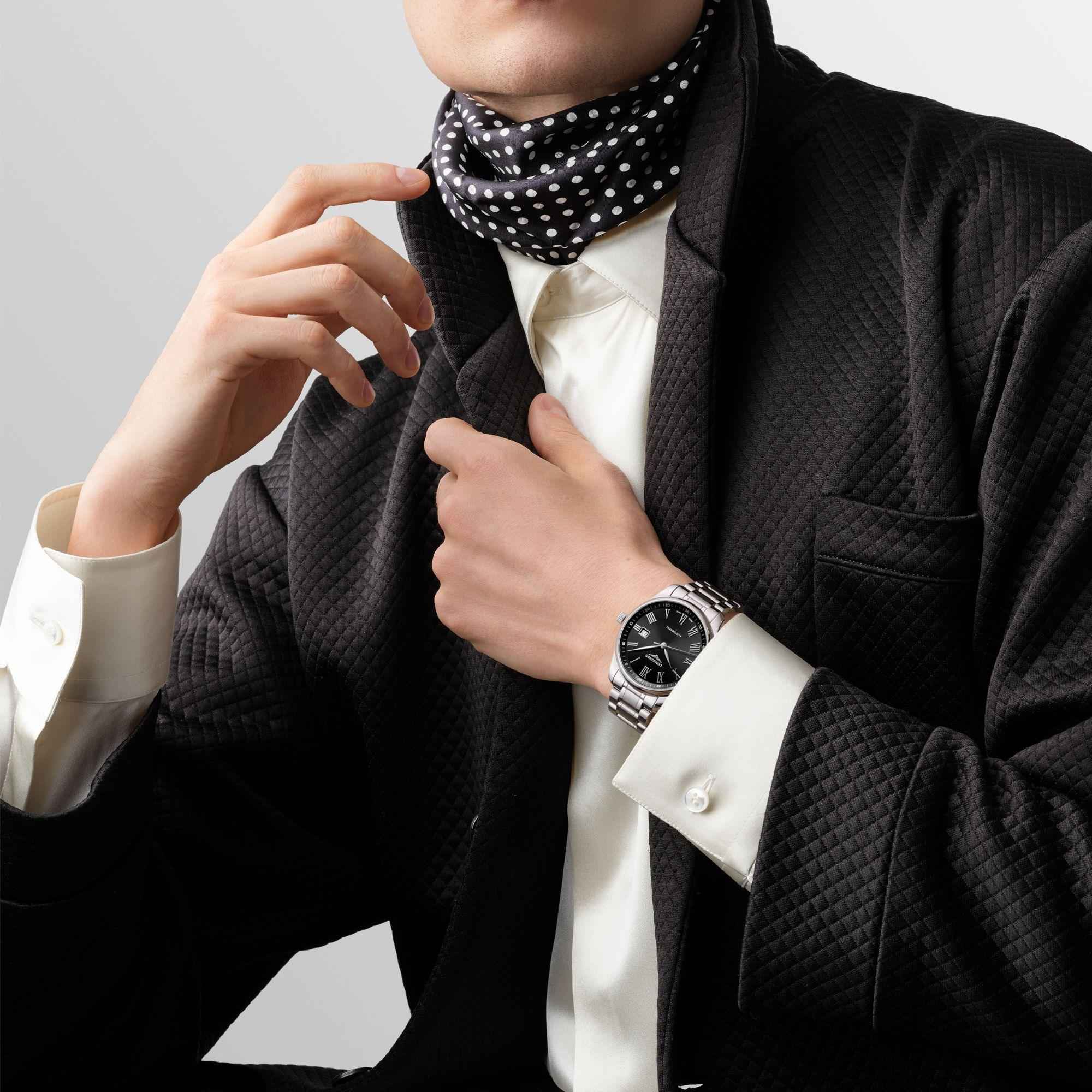 Orologio Longines al polso: Master Collection 42mm nero automatico in acciaio