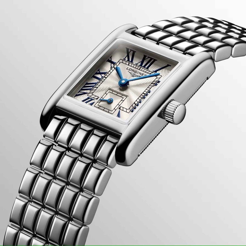 Orologio rettangolare con quadrante blu a numeri romani e bracciale metallico in acciaio