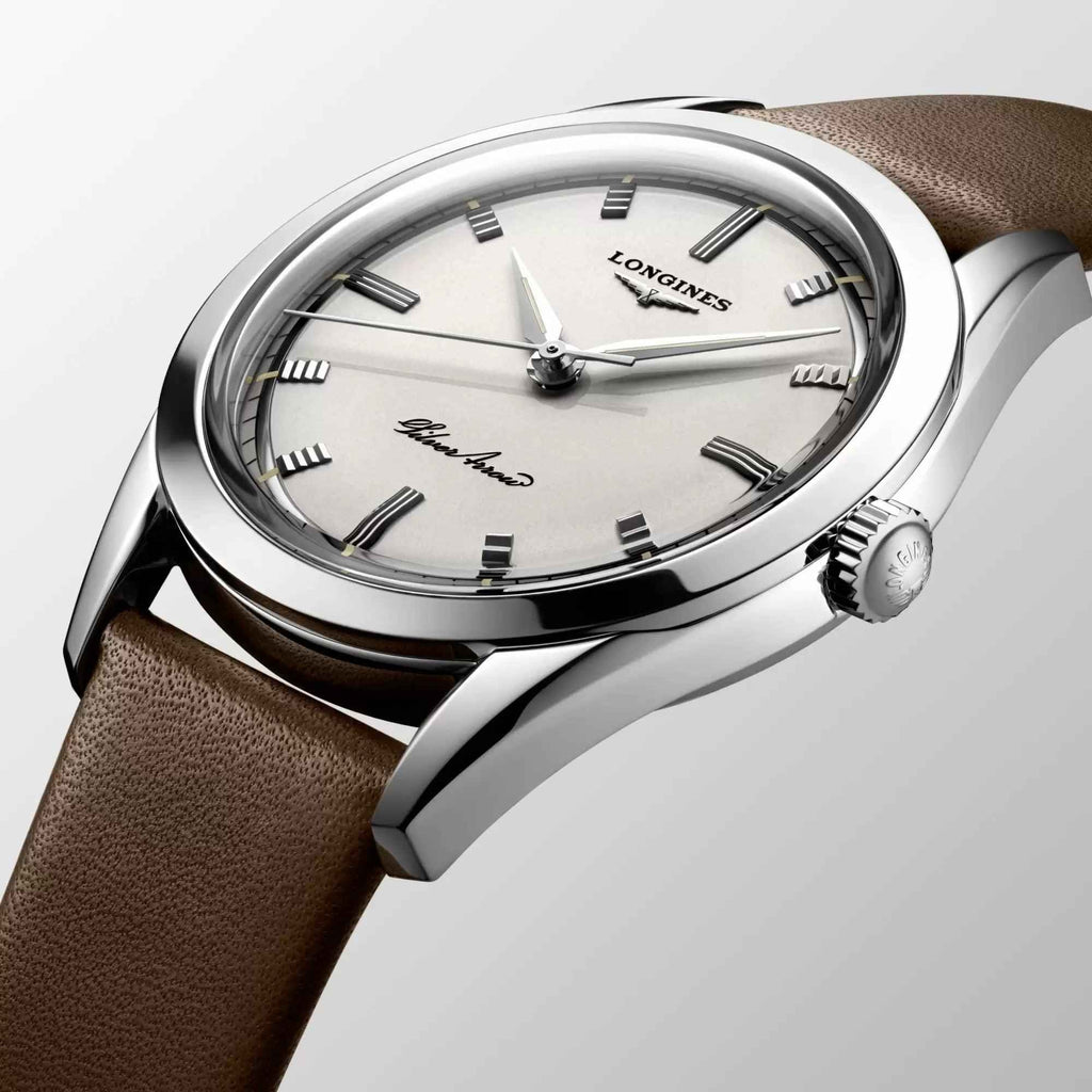 Orologio automatico Longines con quadrante argento e cassa in acciaio lucida