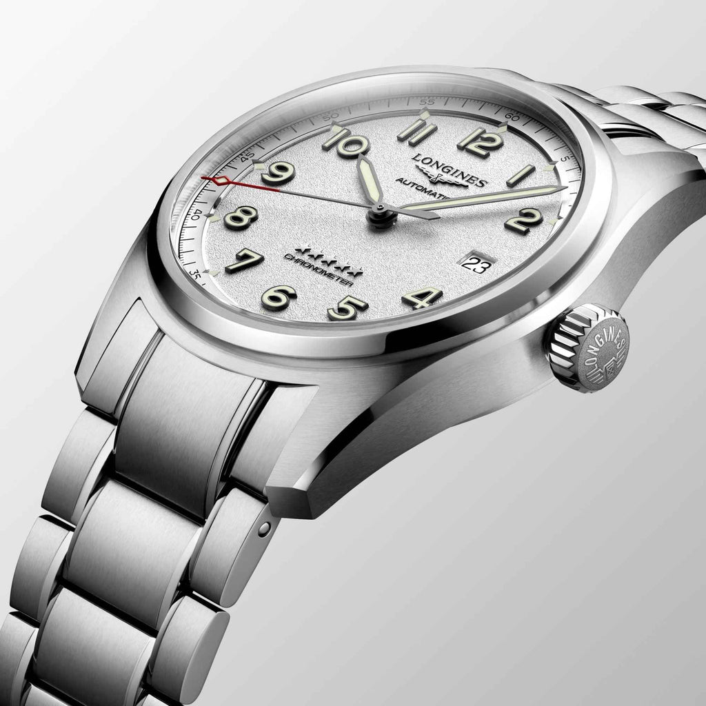 Orologio Longines Spirit automatico con quadrante argento, indici e corona laterale