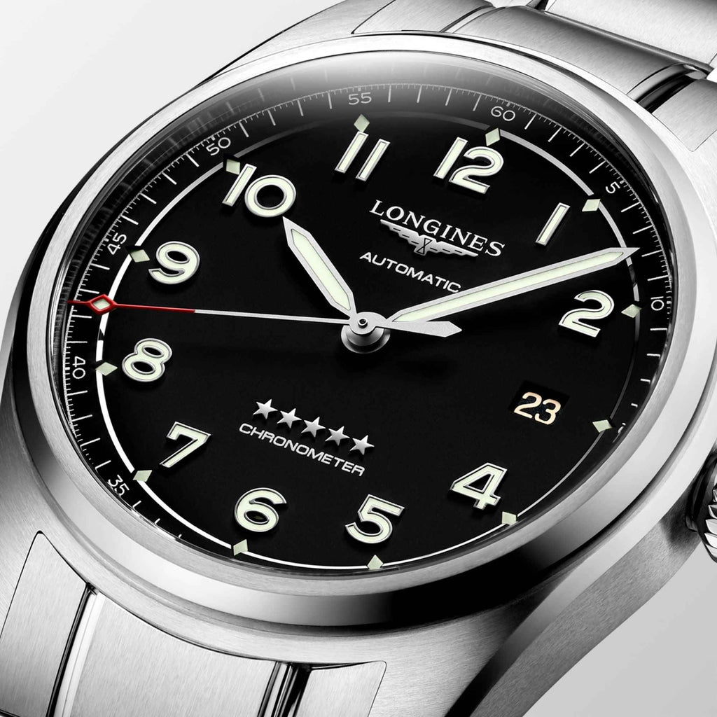 Orologio Longines Spirit 40mm con quadrante nero e marcatori numerici, vetro curvo