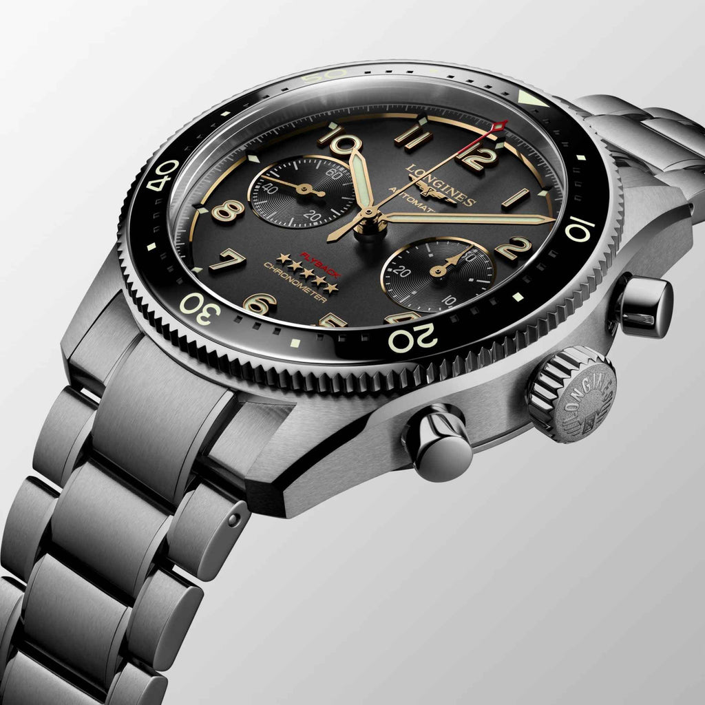 Orologio Longines Spirit Flyback 42mm con cassa e bracciale in titanio, quadrante nero