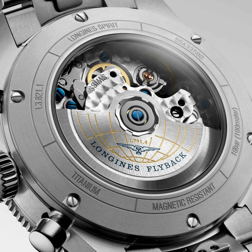 Orologio Longines Spirit Flyback 42mm, fondello con meccanismo a vista e scritta Longines Flyback