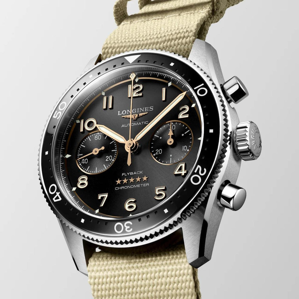 Orologio automatico Longines Spirit Flyback 42mm nero con cinturino in tessuto chiaro