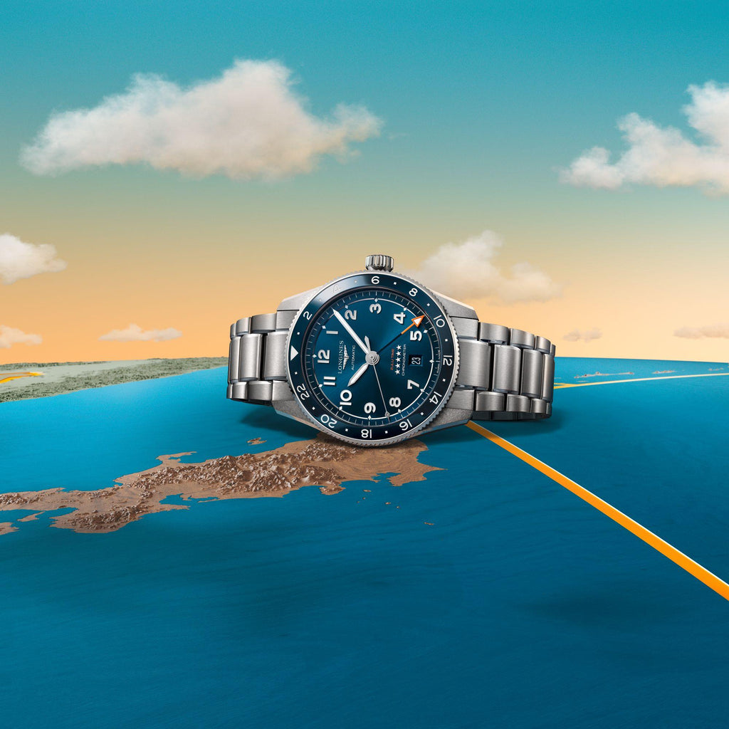 Orologio automatico con quadrante blu e bracciale in acciaio, vista laterale 42mm