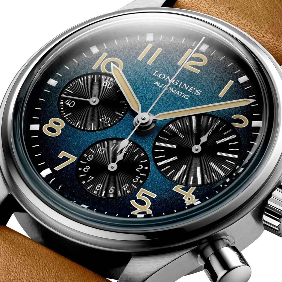 Orologio Longines BigEye 41 mm con quadrante blu petrolio e tre subdial neri