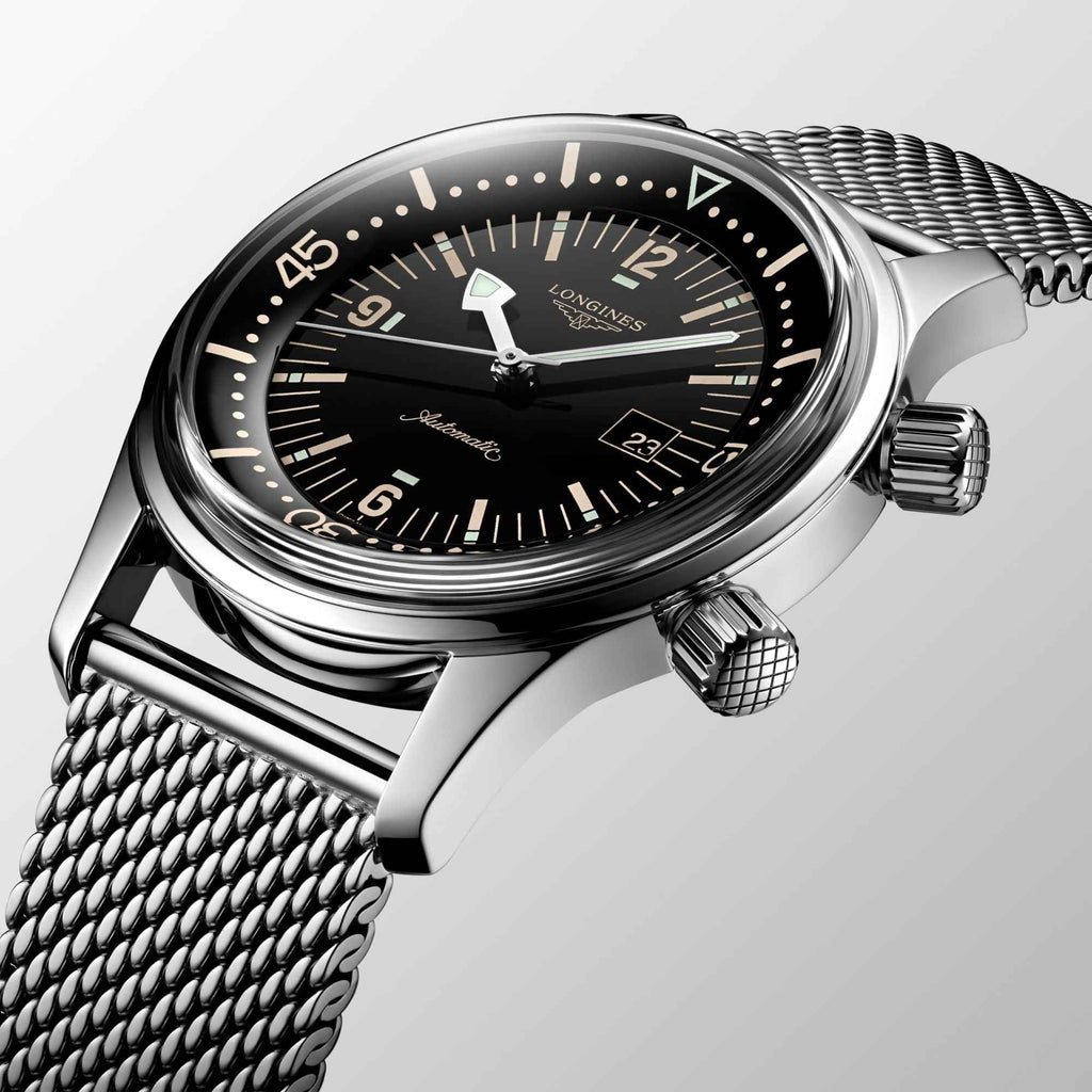 Orologio Longines Legend Diver 36mm: quadrante nero e corona zigrinata in acciaio