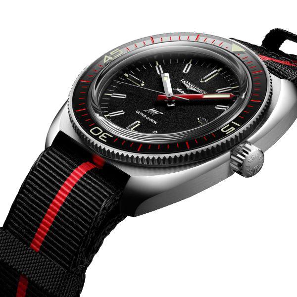 Orologio Longines Ultra-Chron 43 mm nero automatico in acciaio, cinturino tessuto nero