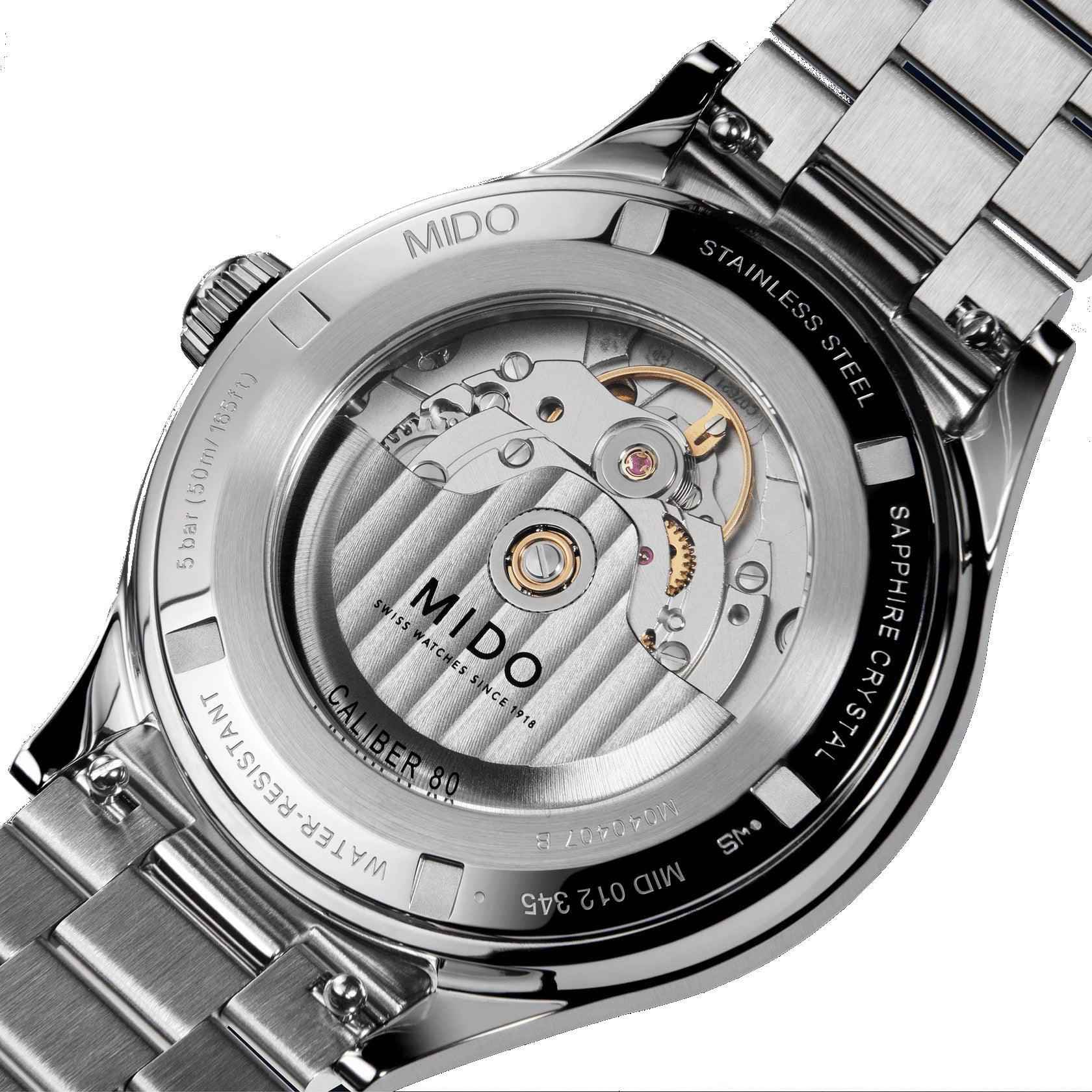 Retro dell’orologio automatico Mido Multifort con fondello in acciaio e meccanismo visibile