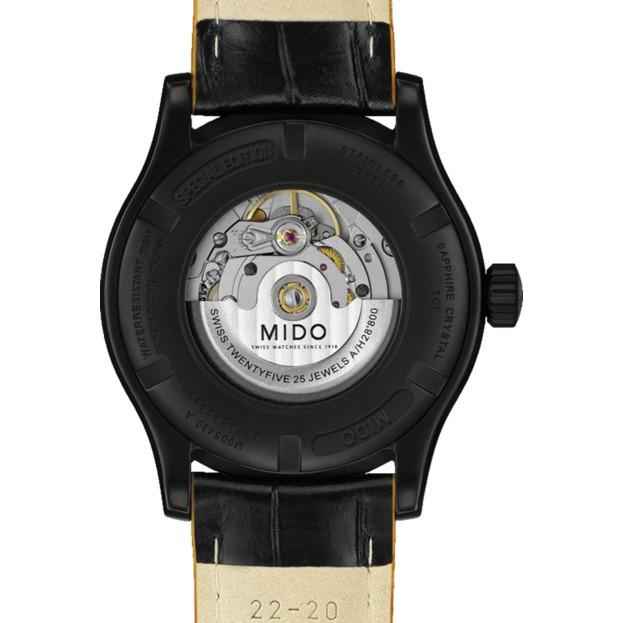 Orologio MIDO con fondello a vista e meccanismo, cinturino nero in pelle
