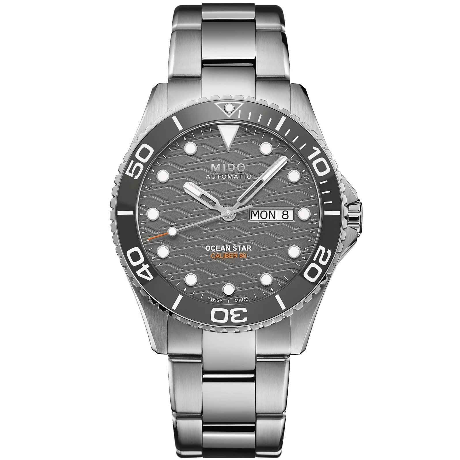 Orologio Mido Ocean Star grigio acciaio con quadrante nero automatico, cinturino a maglie