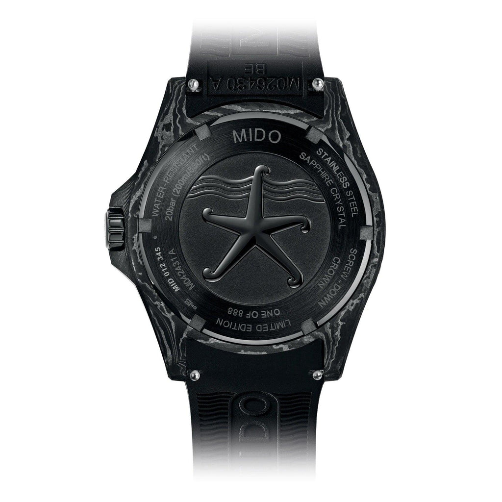 Orologio nero dal fondello: stella incisa e scritte, cassa nera in carbonio