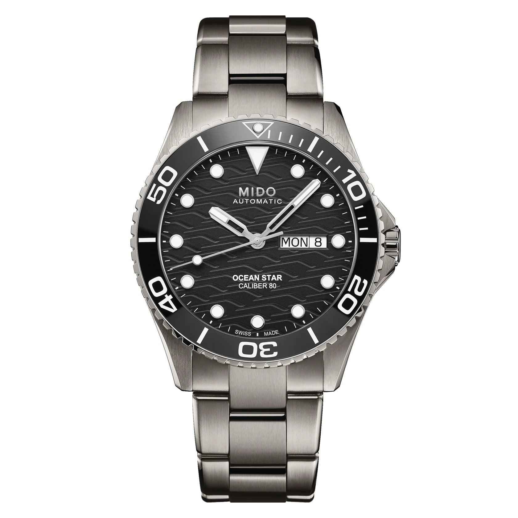 Orologio Mido Ocean Star 200C nero automatico, cassa e bracciale in titanio