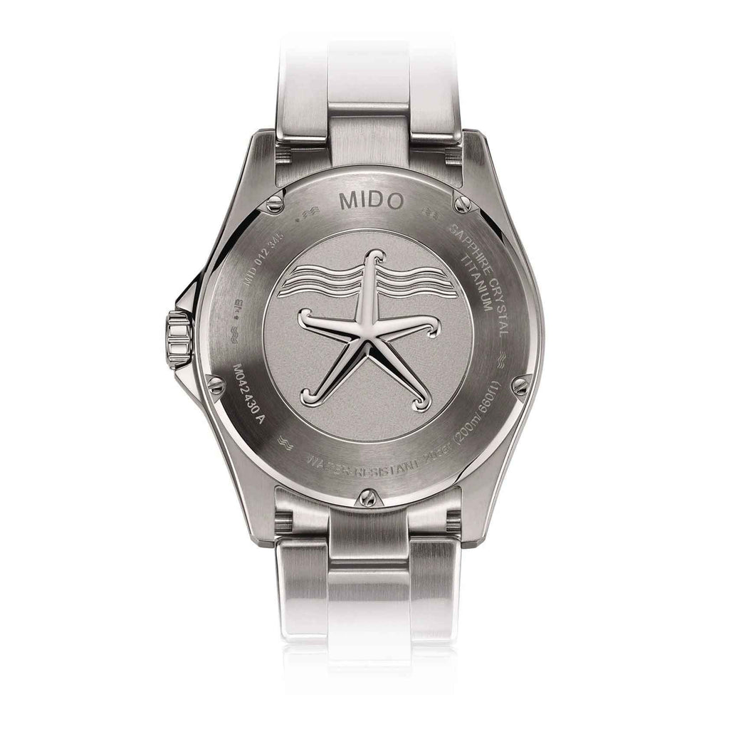 Orologio Mido con fondello in titanio e motivo a stella, bracciale in titanio