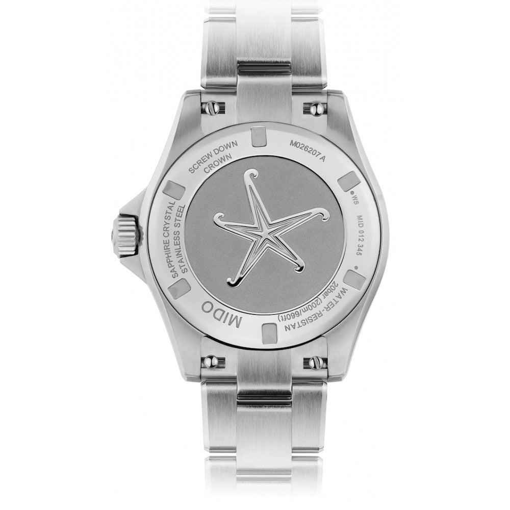 Orologio Ocean Star in acciaio, fondello con stella e incisioni sul retro
