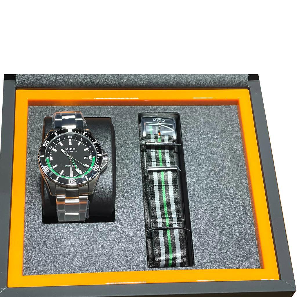Set orologio in confezione: orologio con cinturino a righe verdi e box grigio arancione