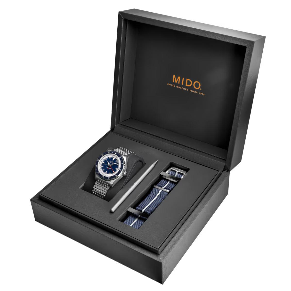 Orologio in acciaio blu nella scatola regalo con cinturini a righe