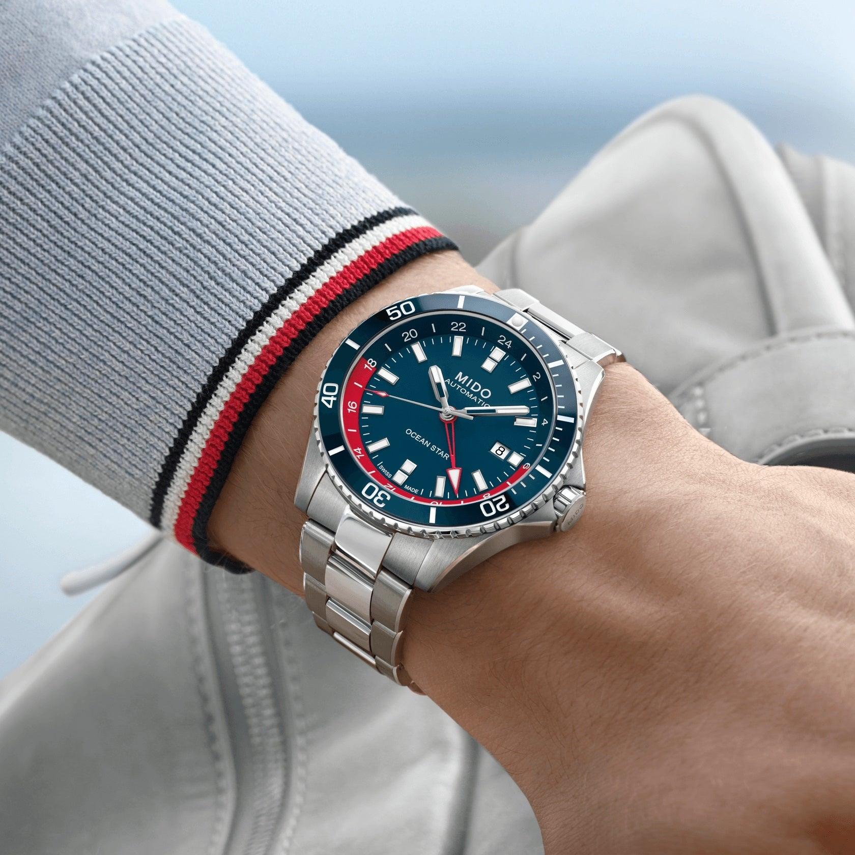 Orologio MIDO Ocean Star GMT con quadrante blu e bracciale in acciaio