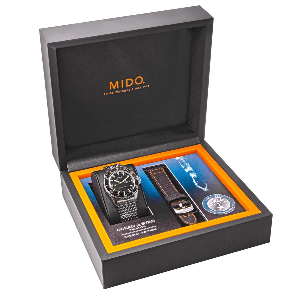 Set orologio Mido in scatola con due cinturini, quadrante nero