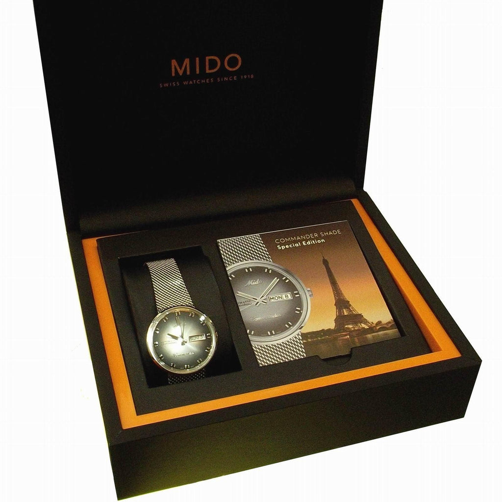 Orologio automatico da uomo in confezione, quadrante scuro e cinturino a maglia