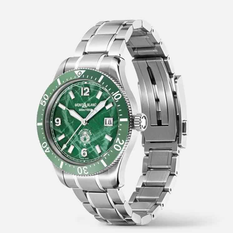 Orologio Montblanc 41mm automatico con quadrante verde e datario, cassa e bracciale d’acciaio