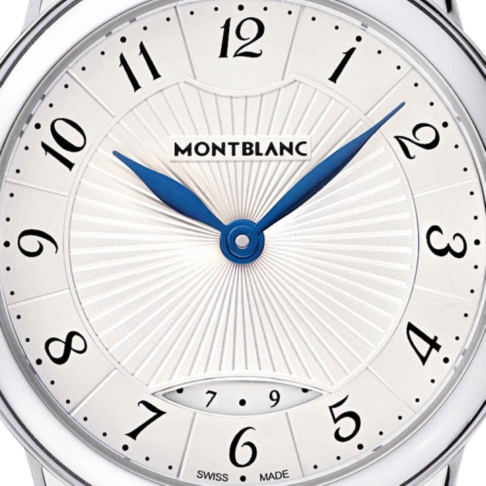 Quadrante bianco con lancette blu, numeri arabi e datario a ore 6