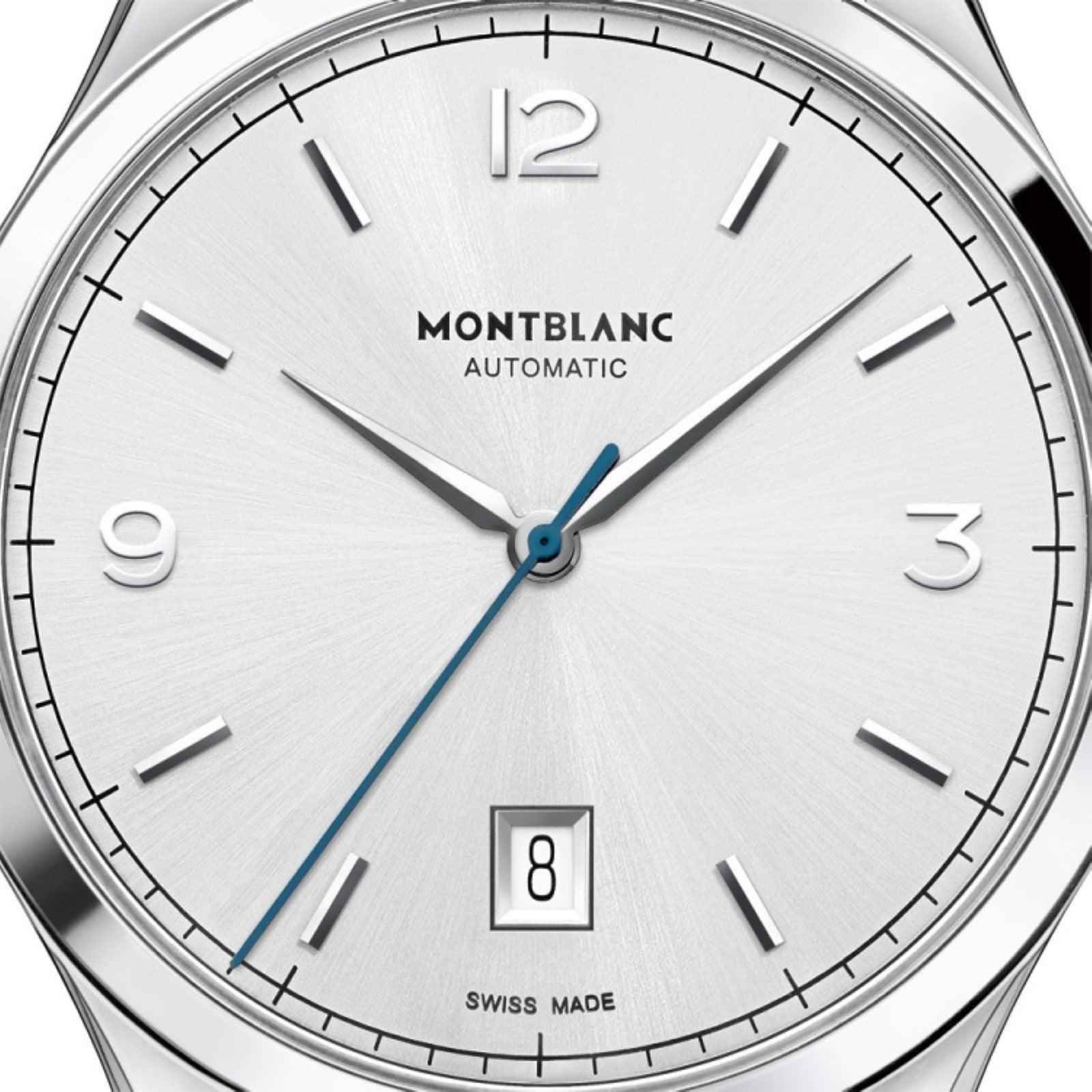 Orologio Montblanc Automatic: quadrante bianco con lancette blu e indici neri.