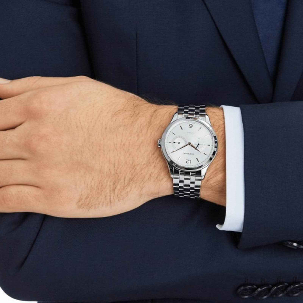 Orologio Montblanc Heritage 40mm automatico in acciaio argento sul polso, quadrante bianco