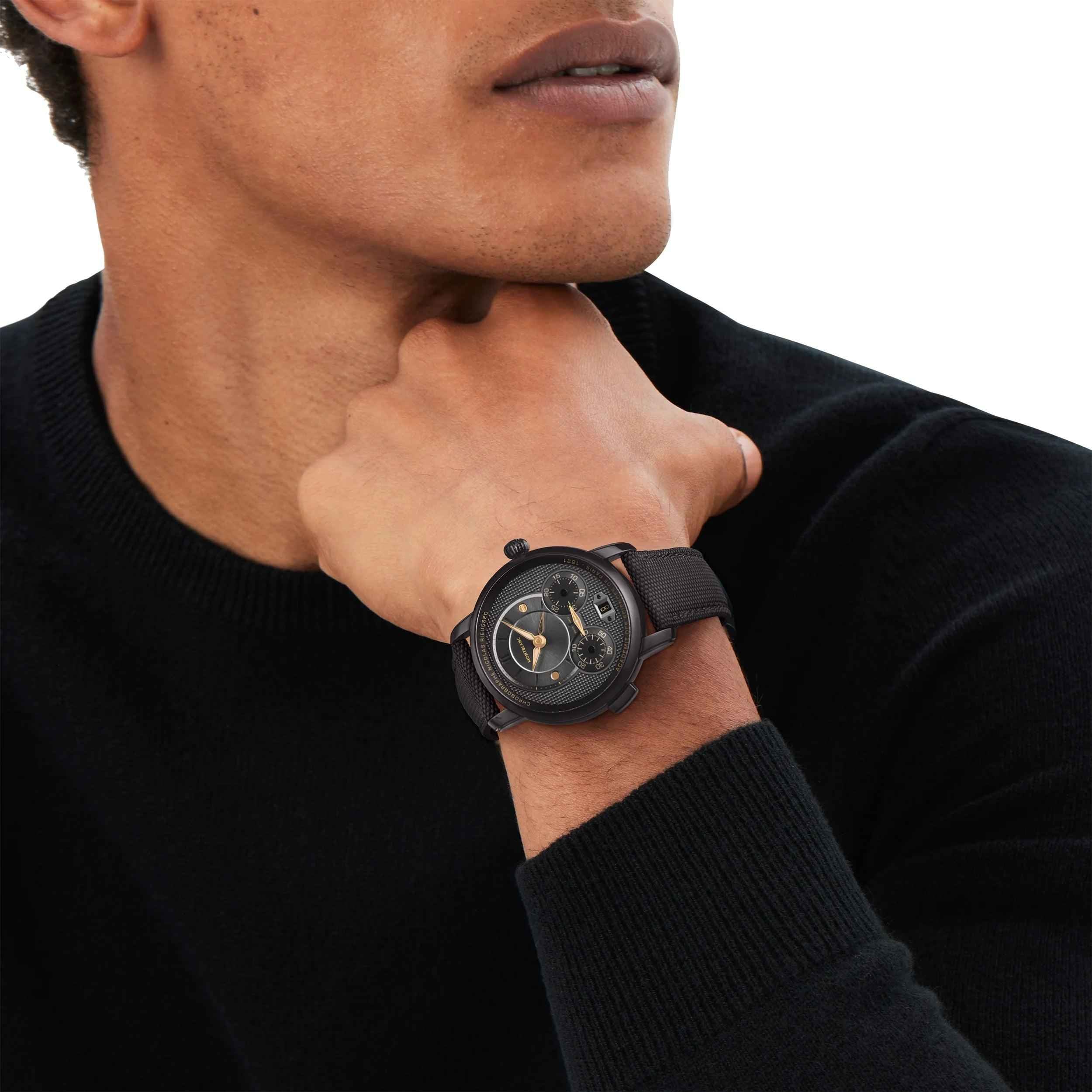 Orologio cronografo Montblanc con quadrante antracite scuro e cinturino tessuto nero