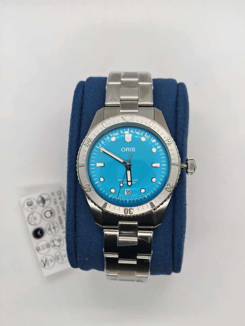 Orologio Oris Divers Sixty-Five quadrante blu con bracciale in acciaio