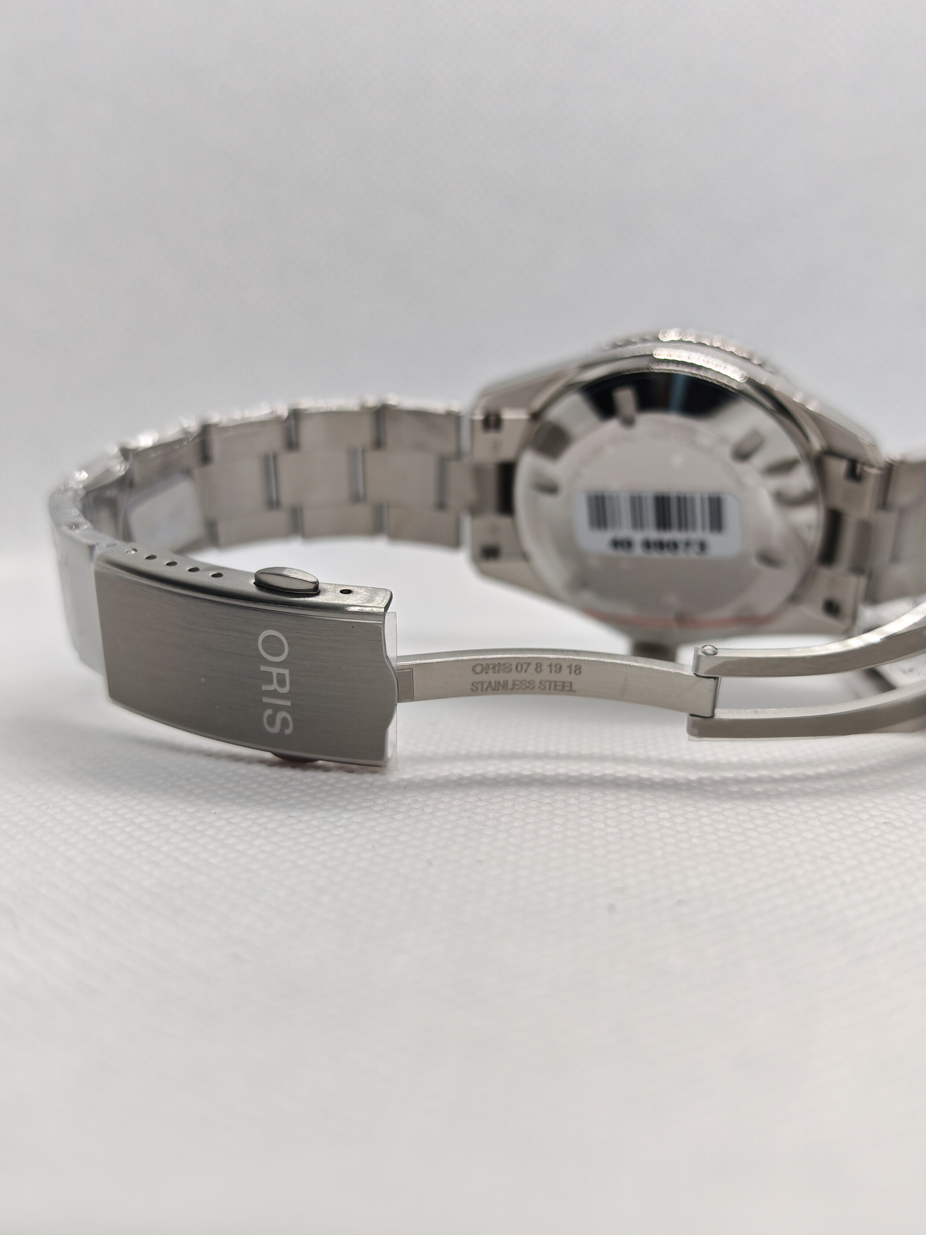 Orologio Oris con fibbia e cinturino in acciaio a maglie