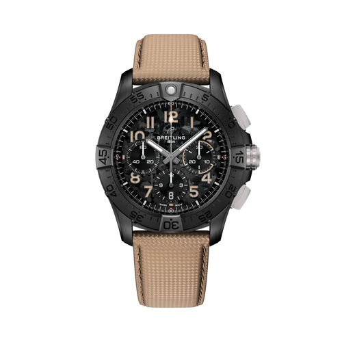 orologio Breitling Avenger con cassa nera in ceramica e cinturino in pelle color sabbia