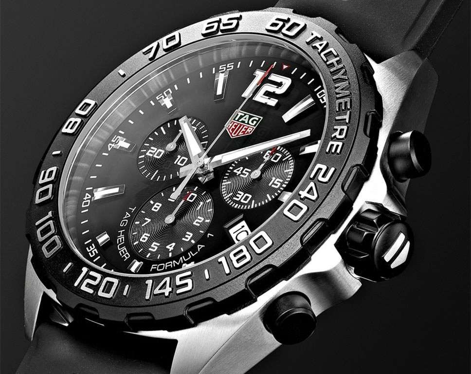 Orologio cronografo da uomo con lunetta tachimetrica nera e quadranti multipli