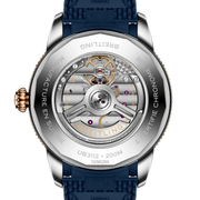 Fondello a vista dell’orologio Breitling con movimento, scritte e ghiera oro rosso