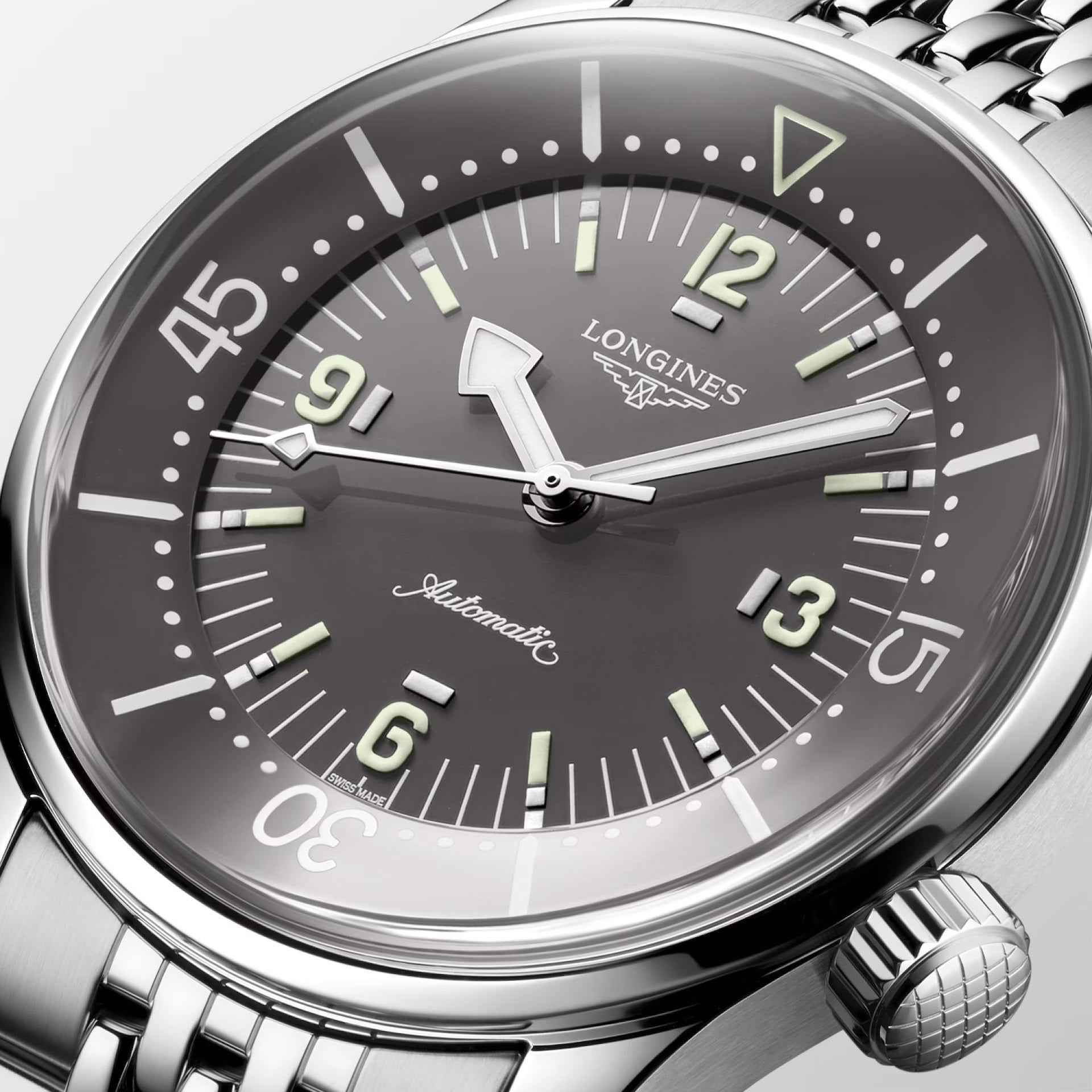 Quadrante grigio scuro Longines Legend Diver 39 mm automatico, indici luminosi