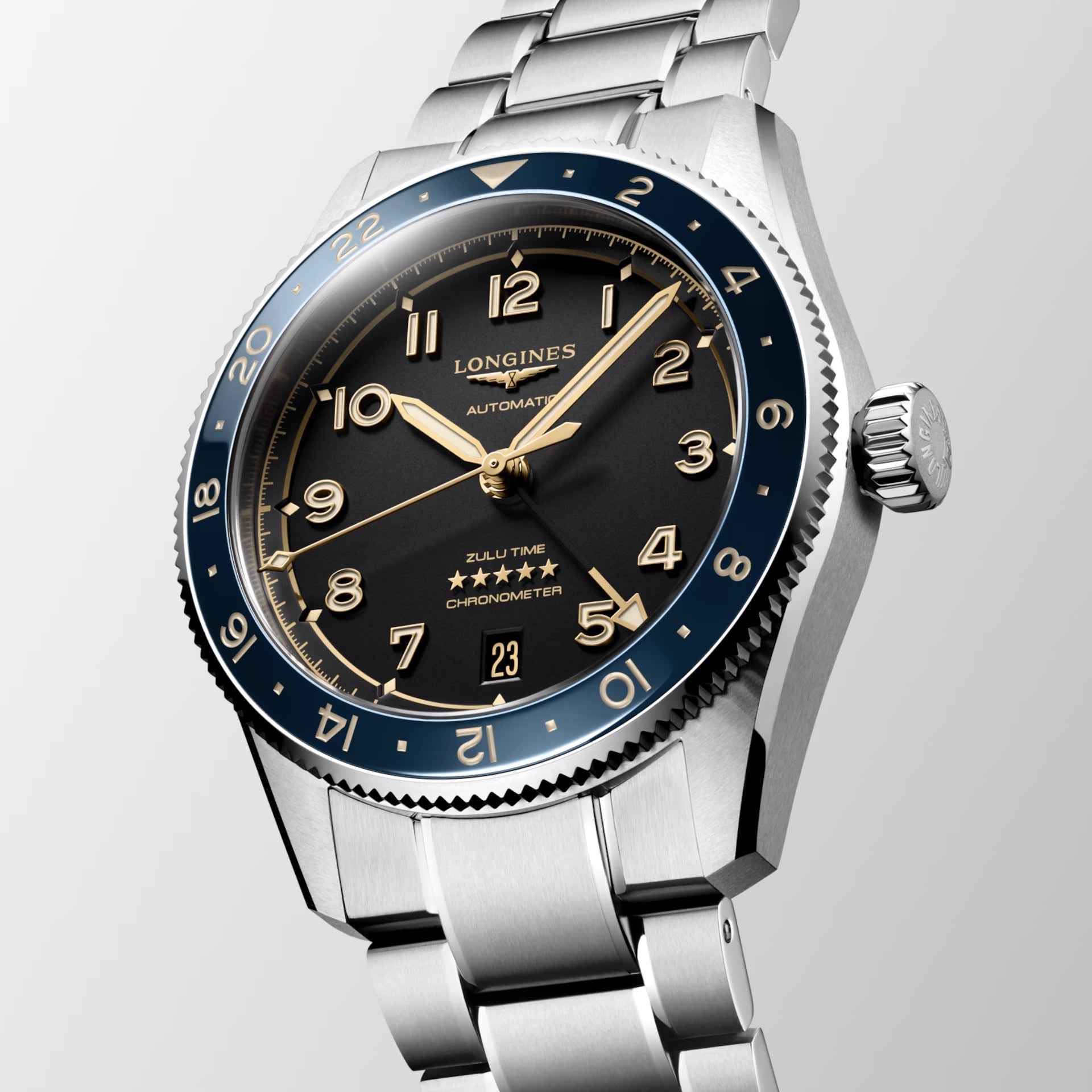 Orologio Longines con lunetta blu, quadrante nero e cinturino in acciaio, corona a ore 3