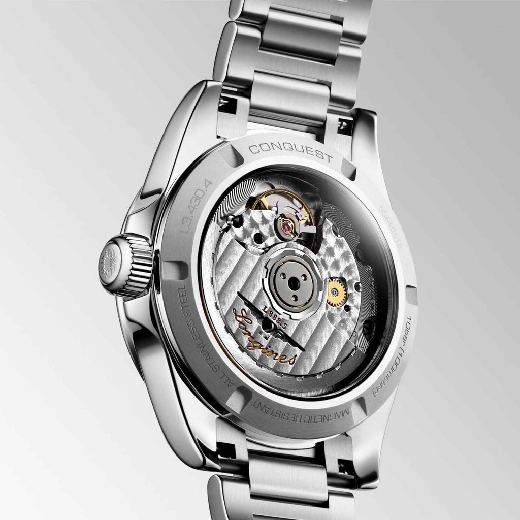 Orologio automatico con fondello a vista del meccanismo, cassa in acciaio e bracciale