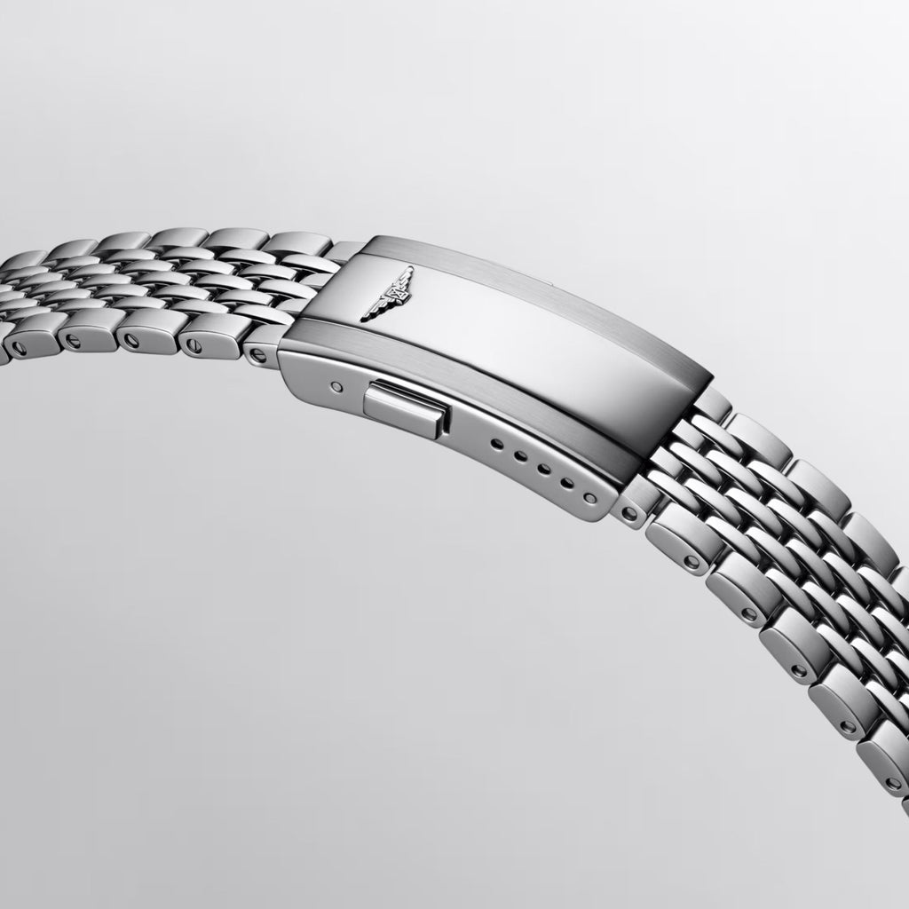 Orologio Longines con bracciale d’acciaio, fibbia chiusa con logo e cassa grigia
