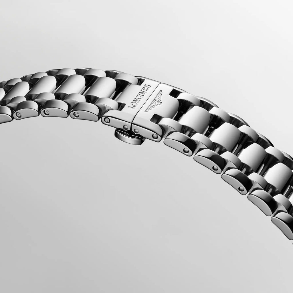 Orologio Longines con bracciale in acciaio lucido a maglie e chiusura centrale