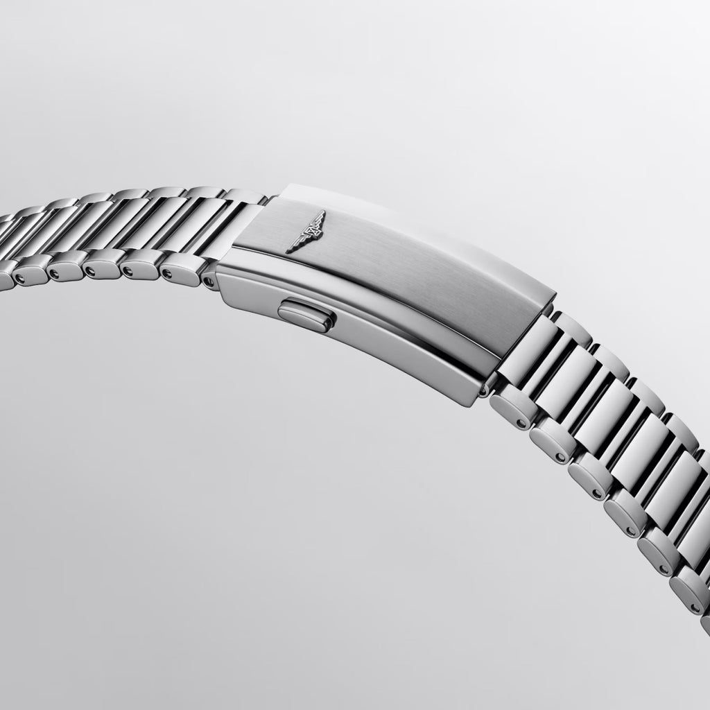 Bracciale in acciaio con chiusura e incisione del logo Longines